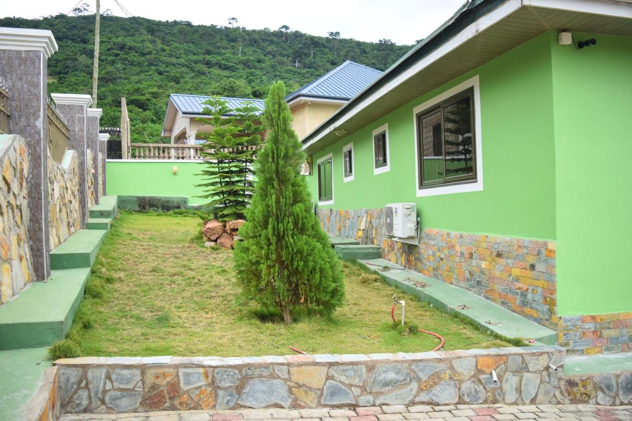 3A'S Guest House Akosombo Exteriér fotografie