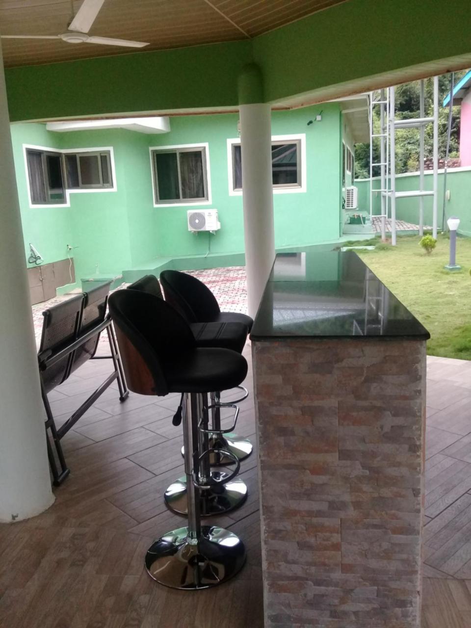 3A'S Guest House Akosombo Exteriér fotografie