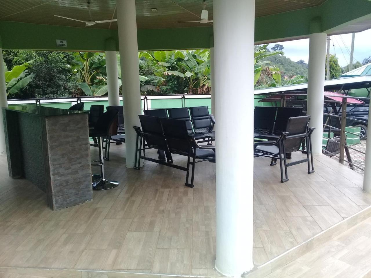 3A'S Guest House Akosombo Exteriér fotografie