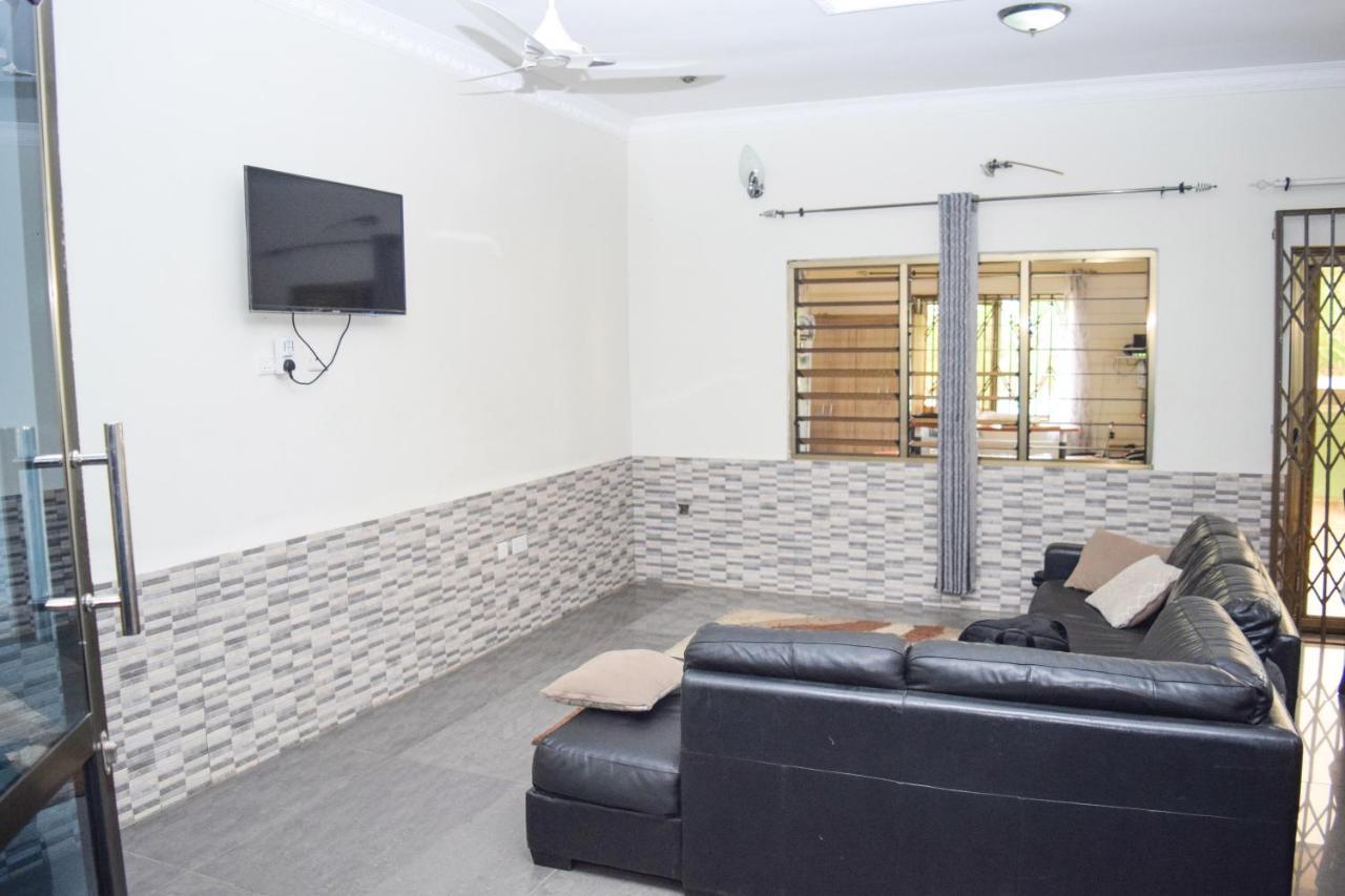 3A'S Guest House Akosombo Exteriér fotografie