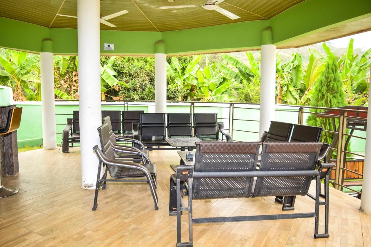 3A'S Guest House Akosombo Exteriér fotografie